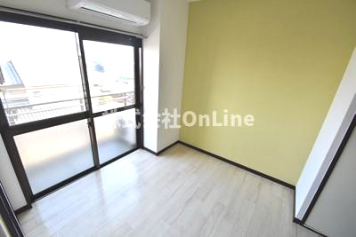 【居間・リビング】 | ライラックレインボー北木の本