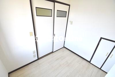 【寝室】 | ライラックレインボー北木の本