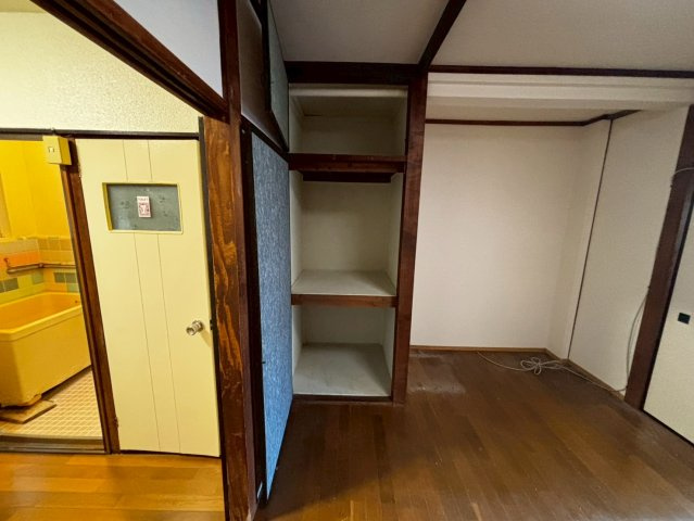 石田マンションの収納