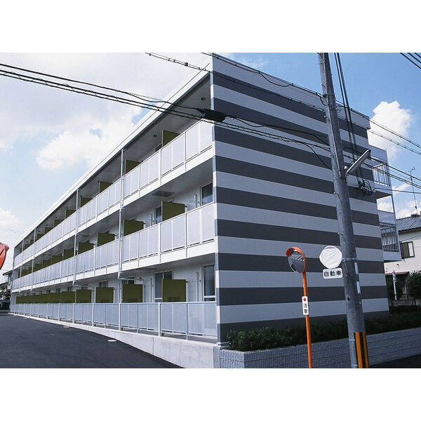 レオパレスリビエールブランシェの外観