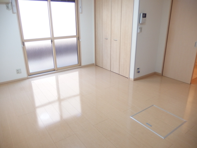 アクアヒルズの洋室