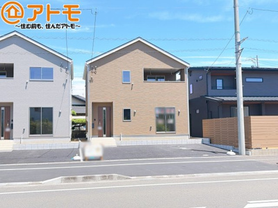 【駐車場】 | 焼津市南小川第1　新築戸建　4号棟 | 並列3台の駐車スペースです♪