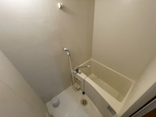 リベルテⅡの浴室