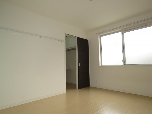 ハピネスの洋室|反転タイプ