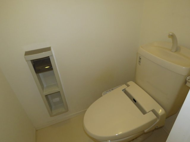 ハピネスのトイレ|反転タイプ