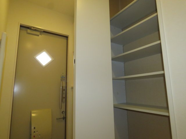 ハピネスの収納|反転タイプ