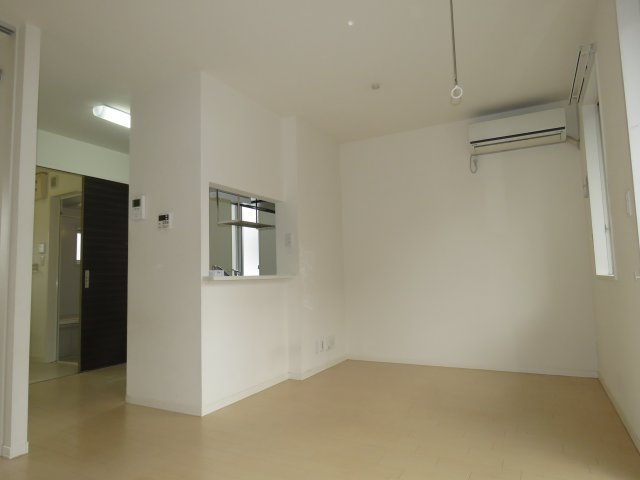 ハピネスの居間・リビング|反転タイプ