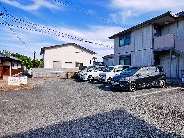 フェリシティーＡ・Ｃの駐車場