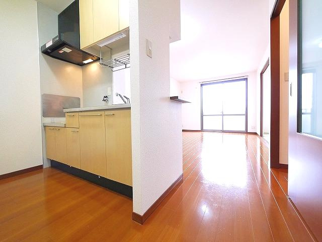 フェリシティーＡ・Ｃの居間・リビング|ゆったりとした居間です