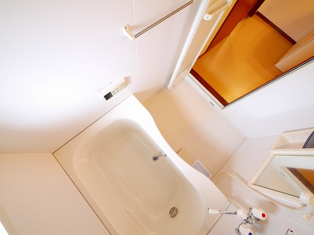 フェリシティーＡ・Ｃの浴室|お風呂です