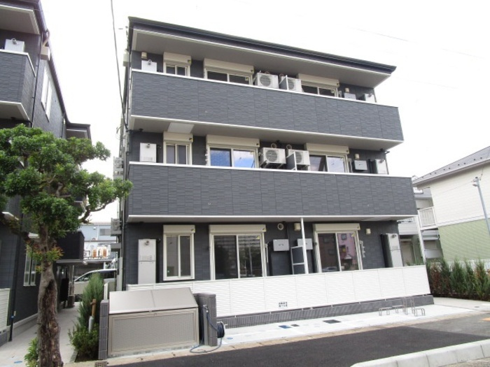 ディーグラシューズ