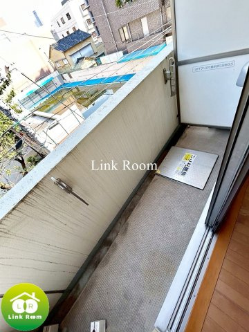 リクレイシア菊川のバルコニー