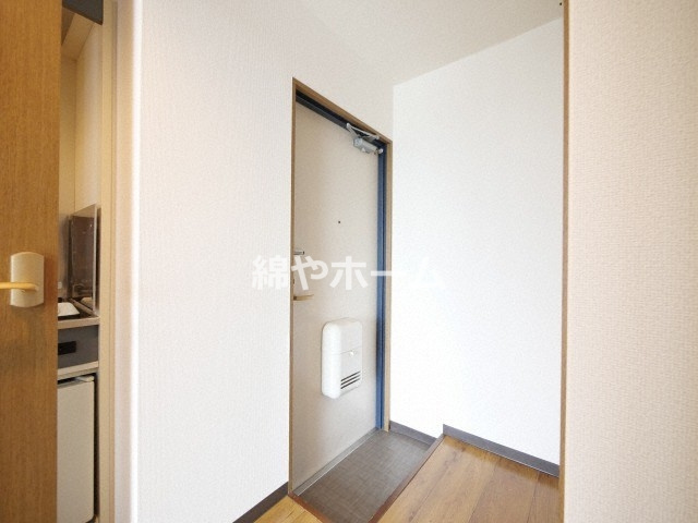 ライフステージ難波の玄関|きれいな玄関です