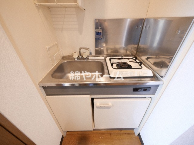 ライフステージ難波のキッチン|きれいなキッチンです