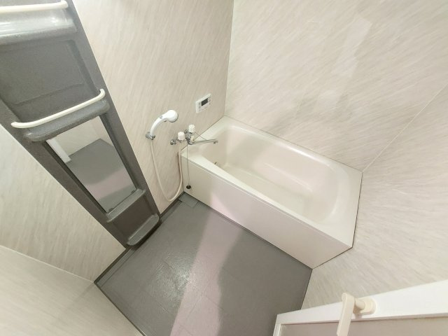 セントポリア金剛東の浴室