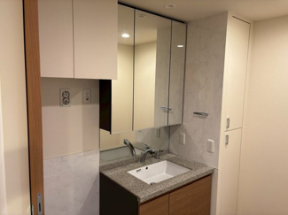 【独立洗面台】 | サンフォーリーフタウン桜ノ宮サンミットコート