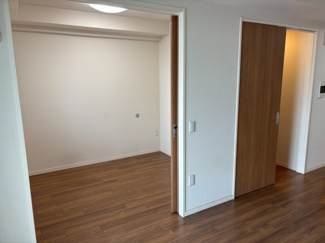 【洋室】 | サンフォーリーフタウン桜ノ宮サンミットコート