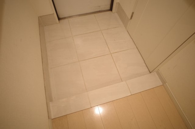 【玄関】 | ルネライラタワー船橋