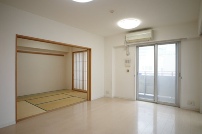 【居間・リビング】 | ルネライラタワー船橋