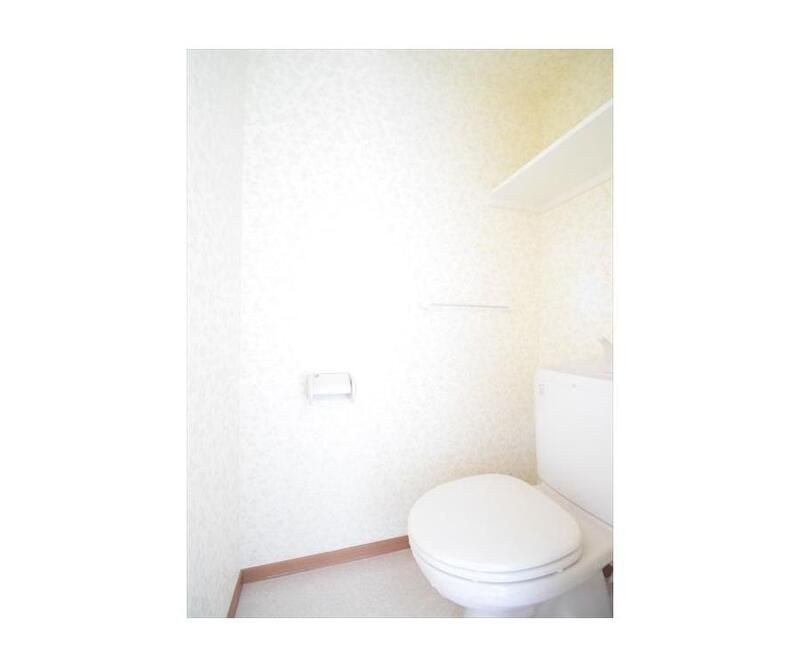 グレースコートのトイレ|落ち着いた色調のトイレです