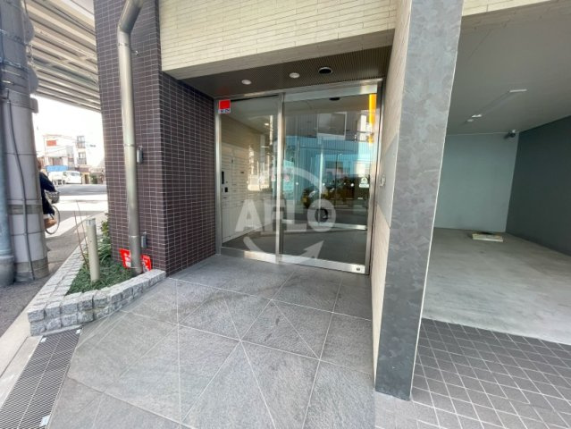 LiveCasa田辺のエントランス|LiveCasa田辺