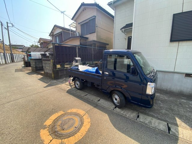 【駐車場】