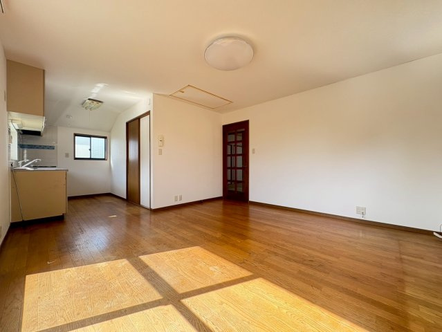 【居間・リビング】