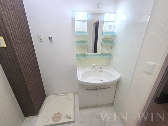 レジデンス芦原 B棟の洗面所|イメージ（同施工会社同一モデルの写真です）