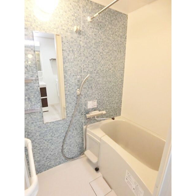 ハーミットクラブハウス衣笠ⅡB号棟の浴室|浴室乾燥付き♪