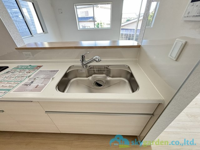 伊勢原市沼目第26　新築戸建　全2棟2号棟のキッチン