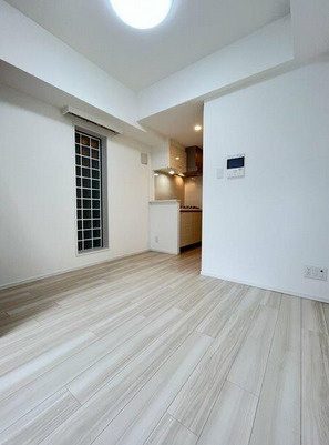 ジニア深川住吉の居間・リビング