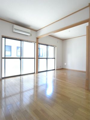 コーポ司の居間・リビング