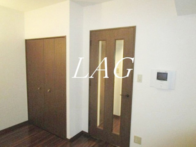 【居間・リビング】 | パークウェル湯島 | 洋室のお部屋です。