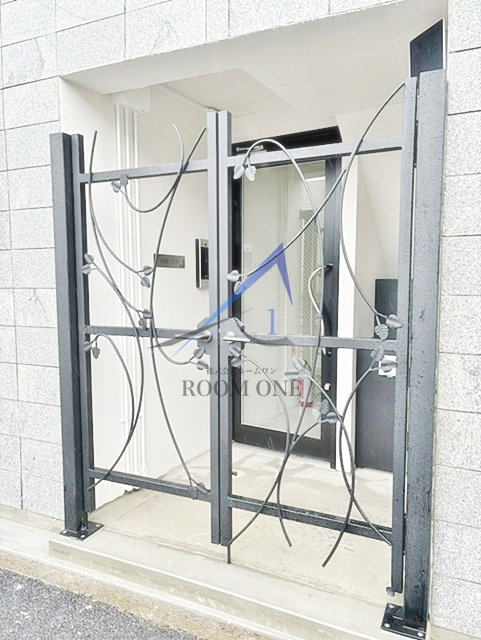 REMU千川のエントランス|エントランスです。