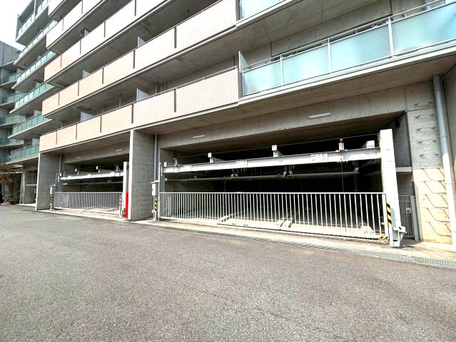 シィダーヴィレッジの駐車場