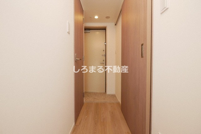 アヴェニール中崎の玄関