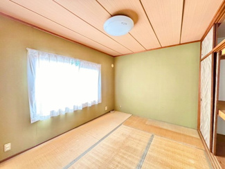 【和室】 | 光明台２丁目　中古テラスハウス | ☆和室ございます☆一息つく時の癒しの空間や客間にも使えますね！