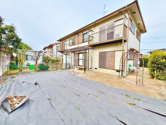 【庭】 | 光明台２丁目　中古テラスハウス | ゆとりのあるお庭があります！ガーデニングや家庭菜園など趣味の幅も広がりますね！夏にはビニールプールもできますね♪