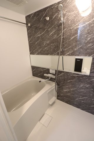 GENOVIA椎名町の浴室