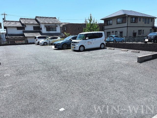 REGEN BOGENの駐車場