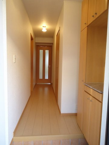 サンリット　タウンＡ　　刈谷市近郊の賃貸はクラスホーム刈谷店の玄関|きれいな玄関です