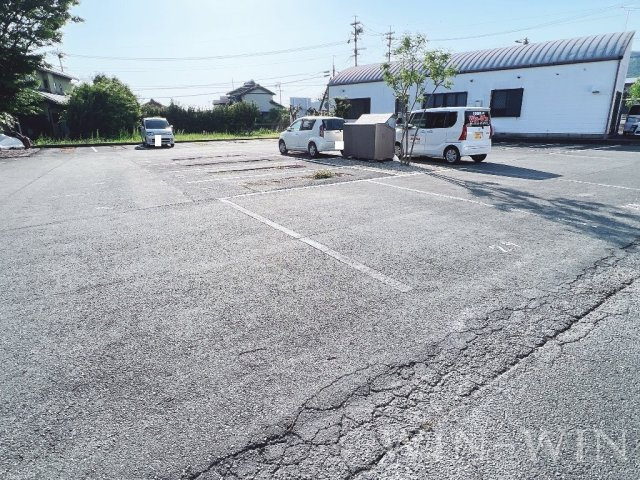 セザンヌ雲谷の駐車場