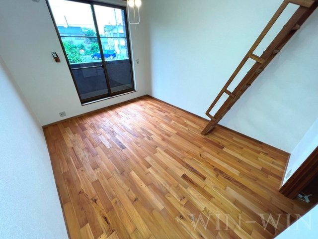 セザンヌ雲谷の居間・リビング|イメージ（同建物内別部屋の写真です）