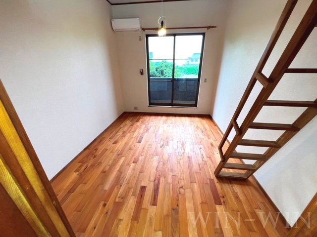 セザンヌ雲谷の居間・リビング|イメージ（同建物内別部屋の写真です）