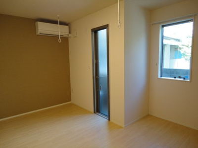 【内装】 | ピューロアクア | 洋室