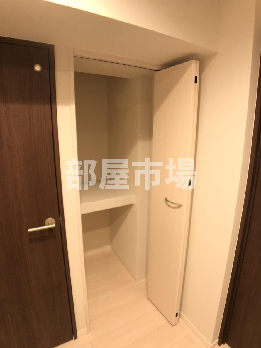 コスモグランス東日暮里の収納|玄関収納