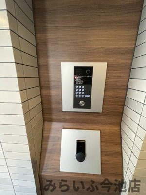 【セキュリティ】 | quador今池EAST | カードタッチでオートロック・玄関も開きます