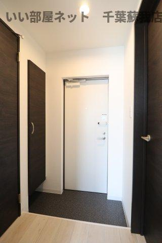 ジーメゾン千葉村田町シャルムの玄関|同メーカー施工イメージ画像です！