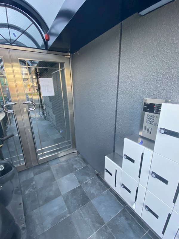 メインステージ弓木町のエントランス