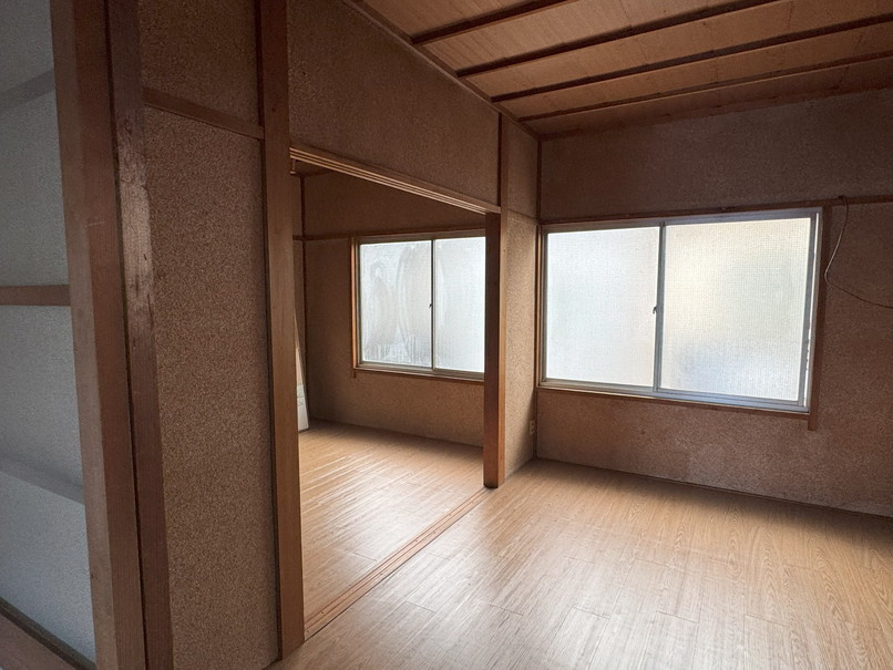 三条会商店街店舗の居間・リビング